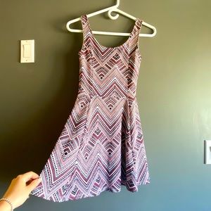 H&M Pink / Coral patterned dress, size (US 2) S